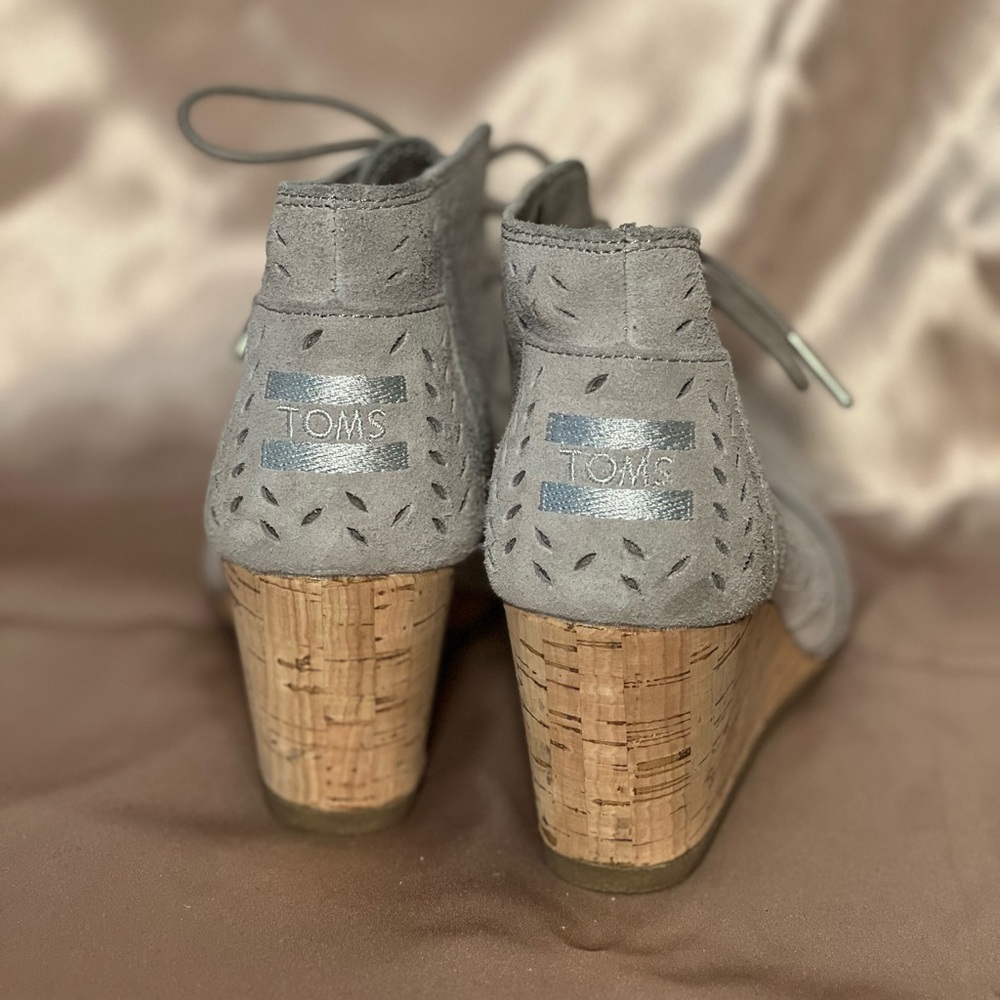 TOMS DESERT WEDGE Sz 5 - Picture 5 of 6